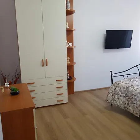 Intero Alloggio Casa Sara *