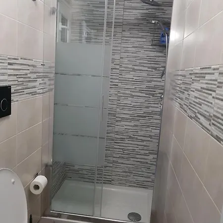 Intero Alloggio Casa Sara Διαμέρισμα